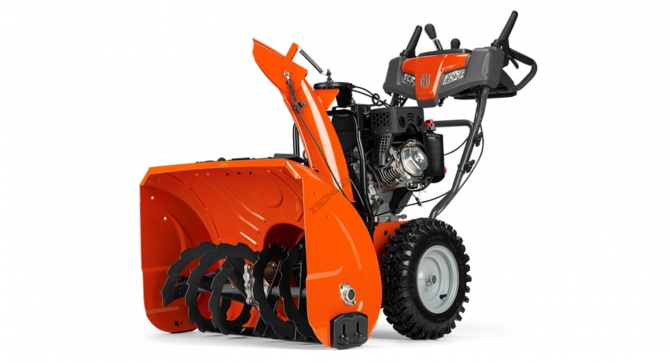 Снегоуборщик Husqvarna ST230P по выгодной цене в Калининграде. Надежное качество и лучшие условия ждут вас.
